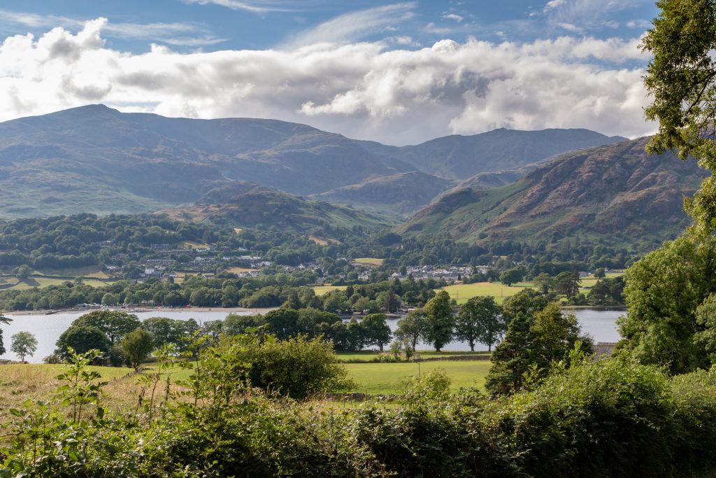 coniston-lake-with-houses-in-background